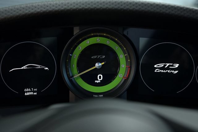 Used 2022 Porsche 911 GT3 RWD image 67