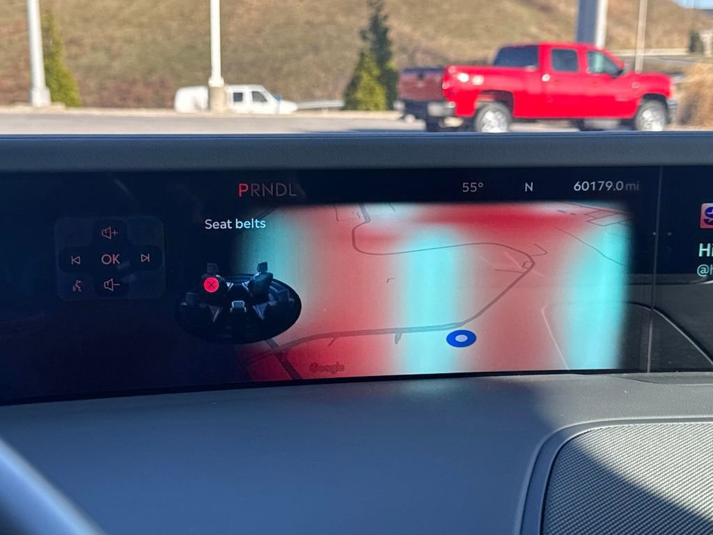 Used 2024 Lincoln Nautilus Premier AWD/4WD image 36