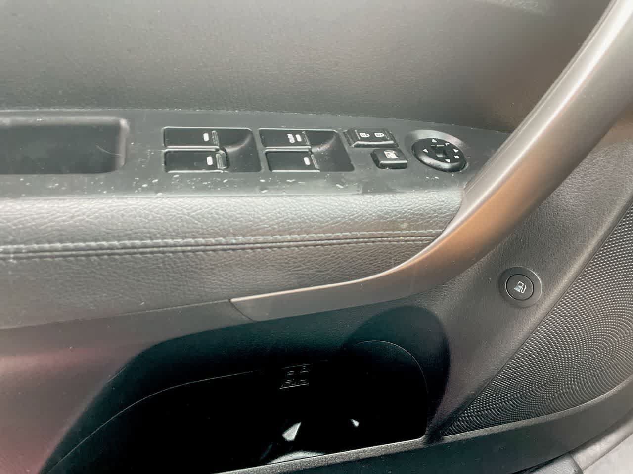 Used 2015 Kia Sorento LX FWD image 30