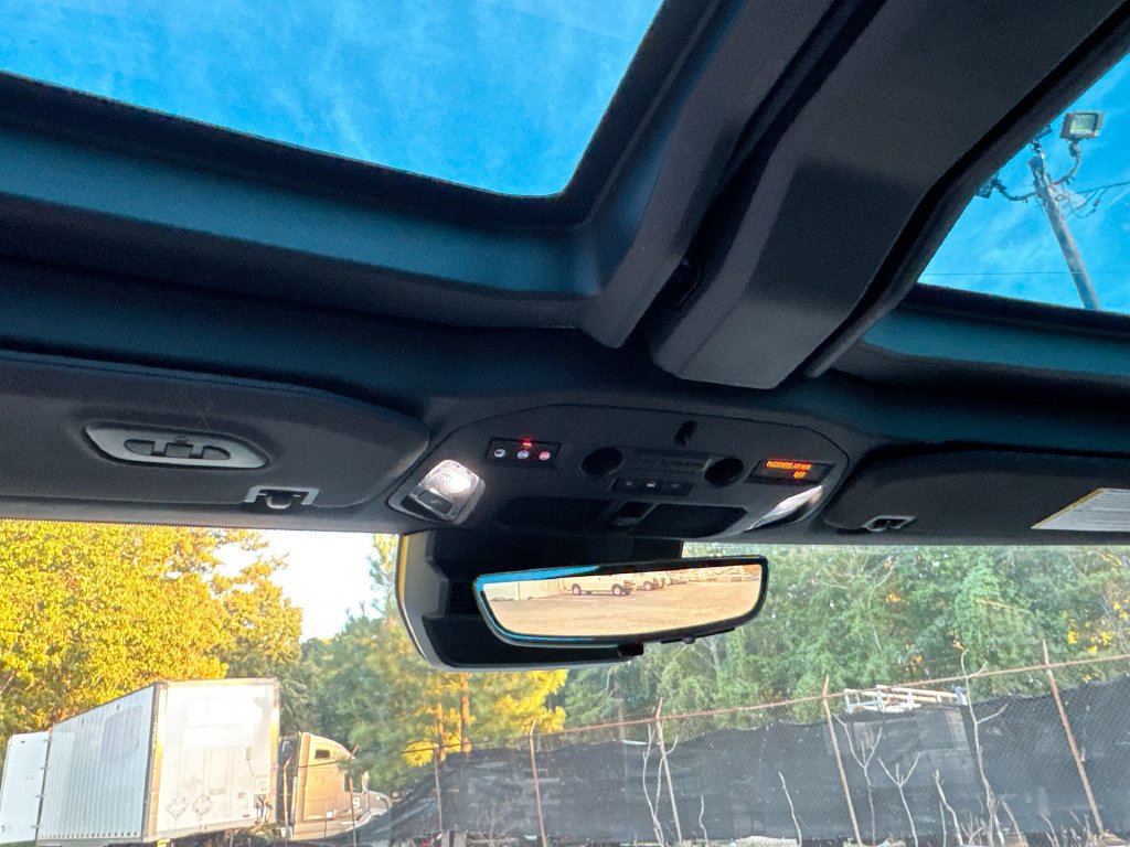 Used 2024 GMC Hummer EV 3X AWD/4WD image 19