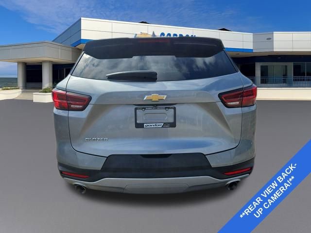 Used 2023 Chevrolet Blazer LT w/ Convenience Package image 4