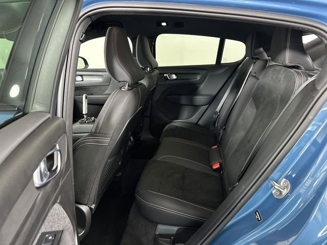 Used 2023 Volvo C40 P8 Recharge Ultimate AWD/4WD image 24