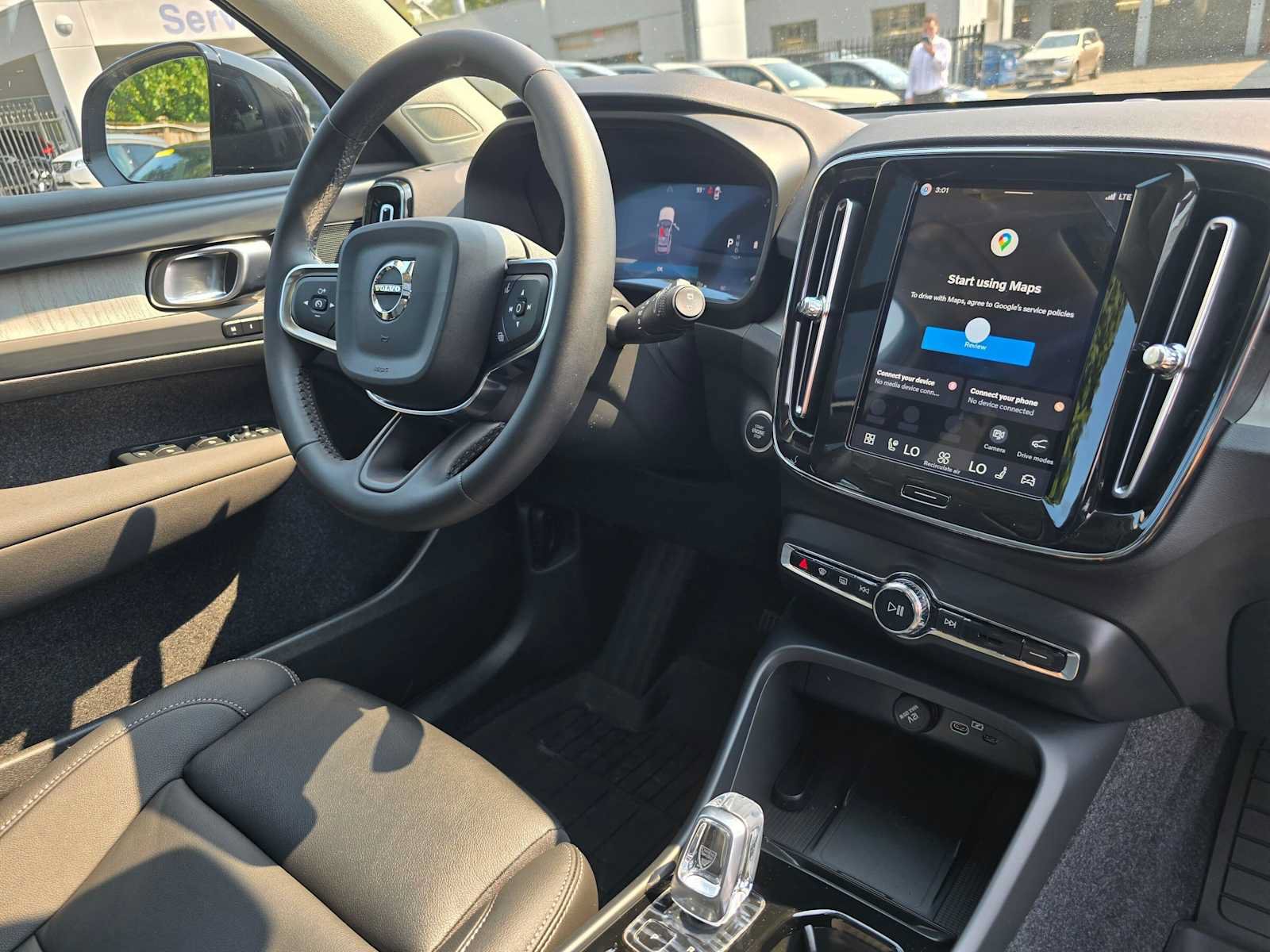 New 2026 Volvo XC40 B5 Plus w/ Protection Package Premier AWD/4WD image 12