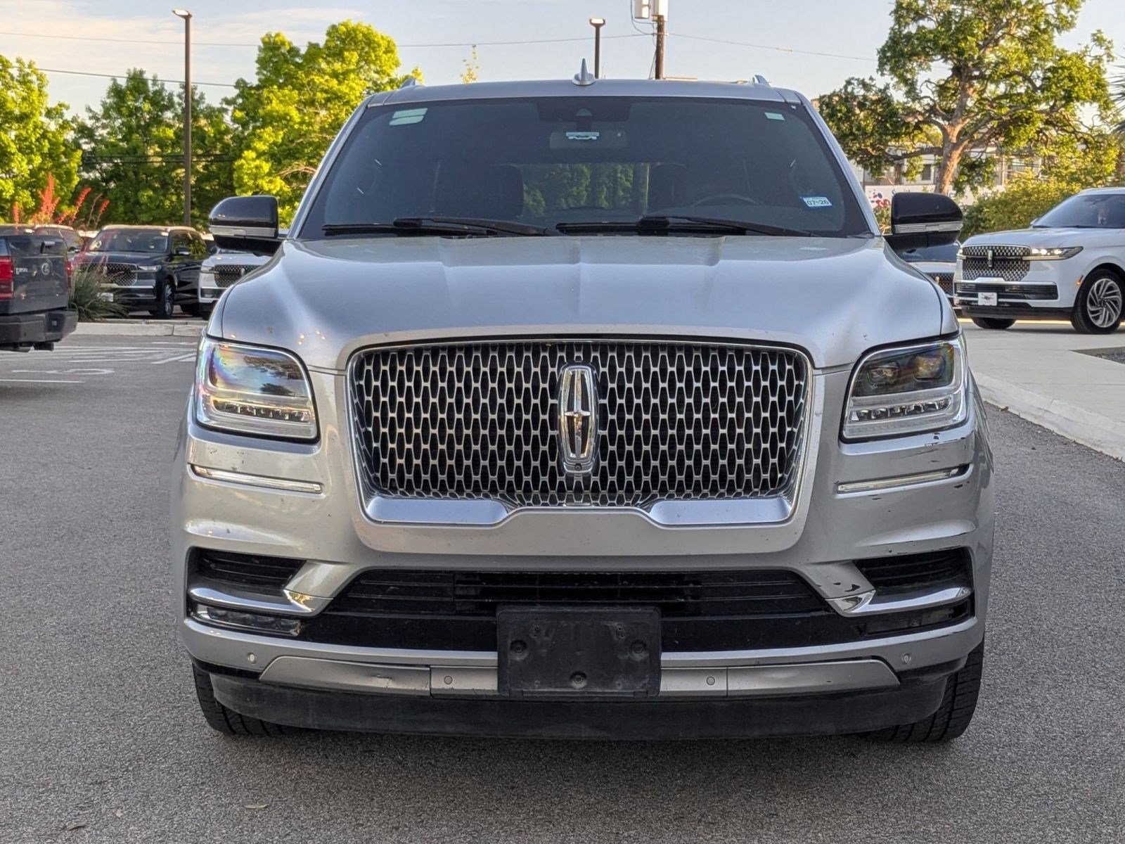 Used 2020 Lincoln Navigator L Reserve RWD image 8