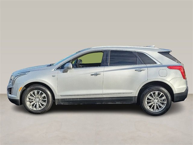 Used 2017 Cadillac XT5 Luxury w/ Driver Awareness Package image 4