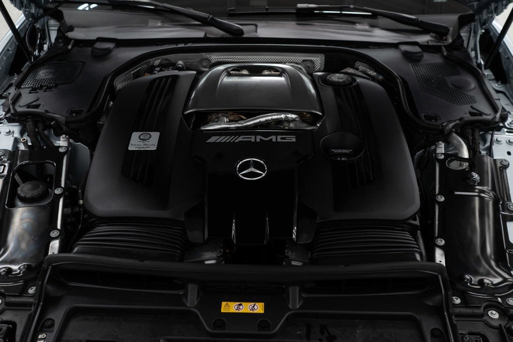 Used 2025 Mercedes-Benz SL 63 AMG 4MATIC image 38
