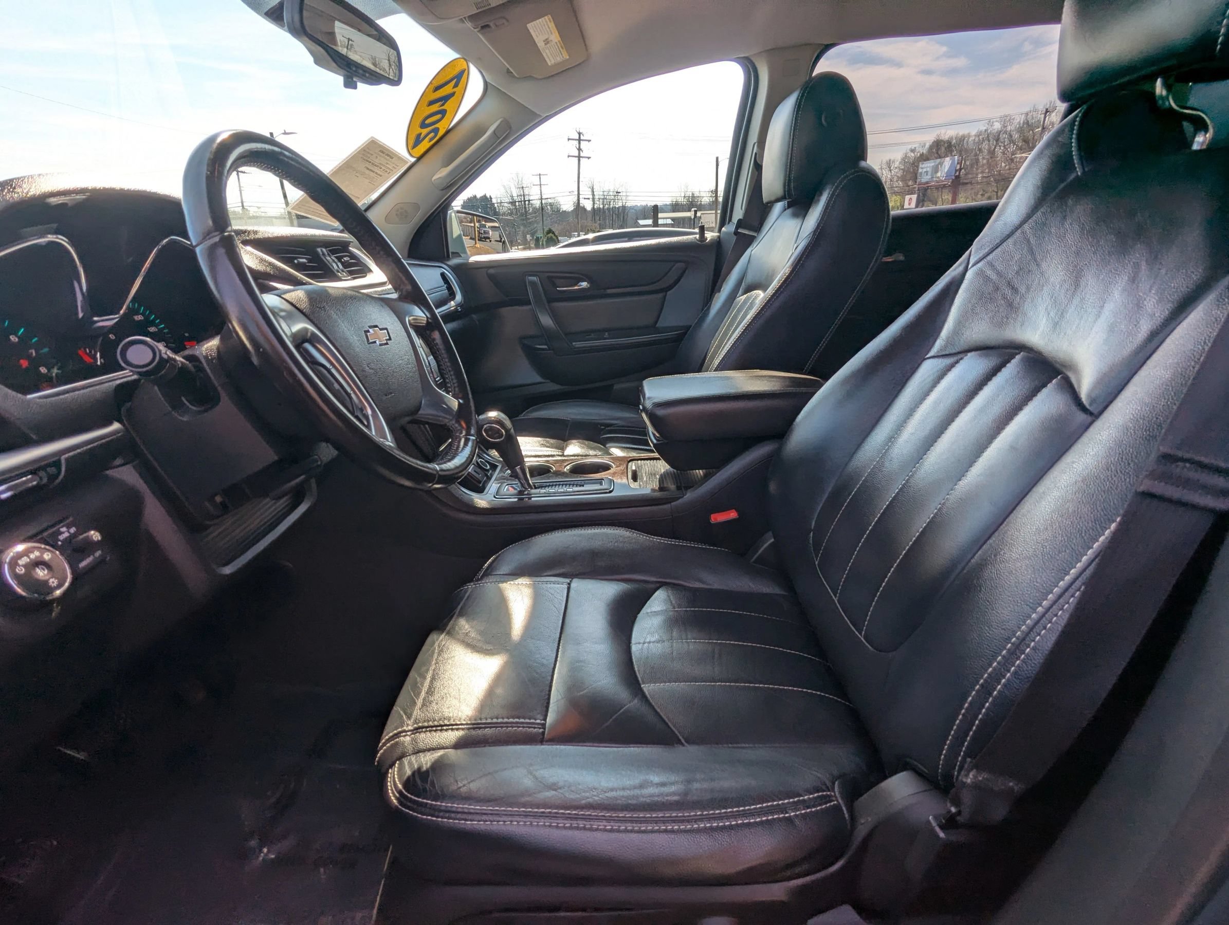 Used 2017 Chevrolet Traverse LT AWD/4WD image 18