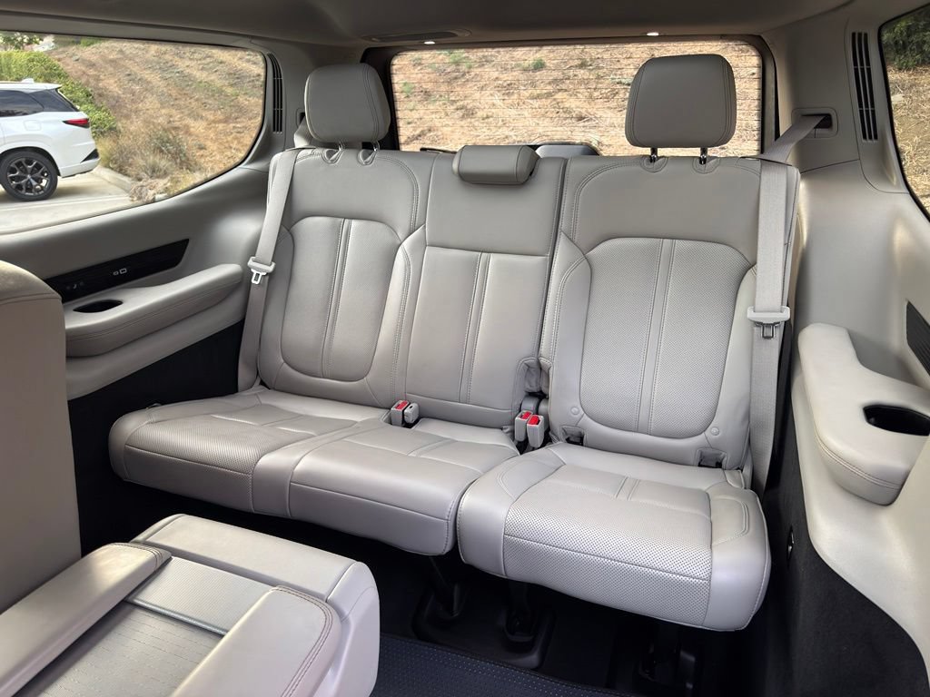 Used 2023 Jeep Grand Wagoneer 4WD image 24