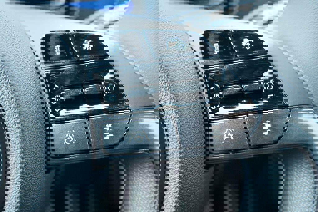 New 2026 Hyundai Elantra SEL Sport Premium image 18