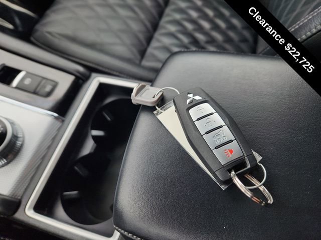Used 2023 Mitsubishi Outlander SEL image 47