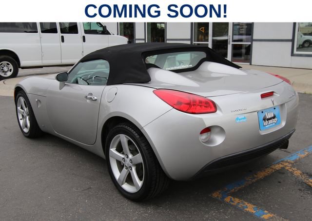 Used 2007 Pontiac Solstice Convertible w/ Convenience Package RWD image 10