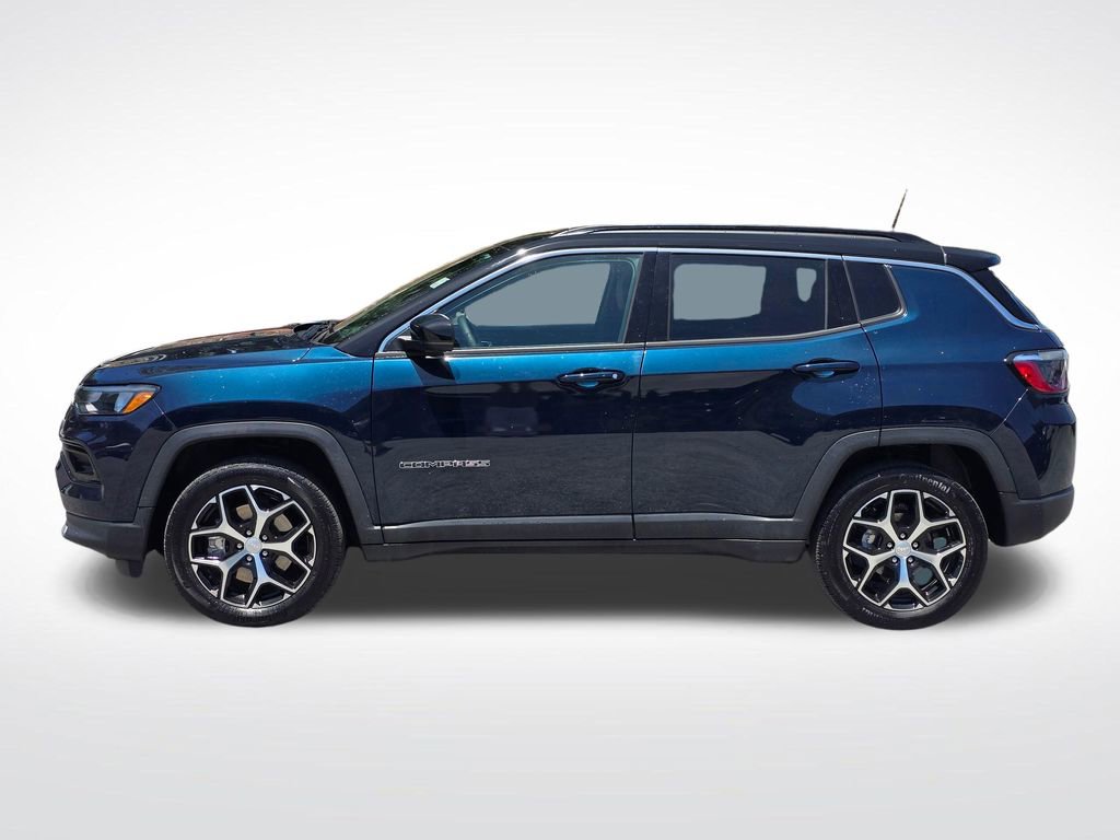 Used 2024 Jeep Compass Limited AWD/4WD image 14