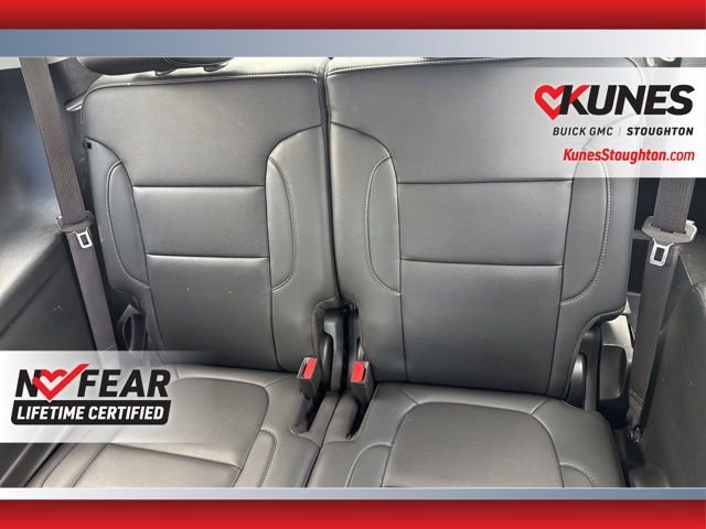 Used 2023 GMC Acadia SLT image 18