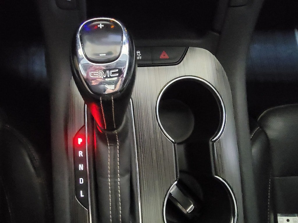 Used 2019 GMC Acadia SLT FWD image 17