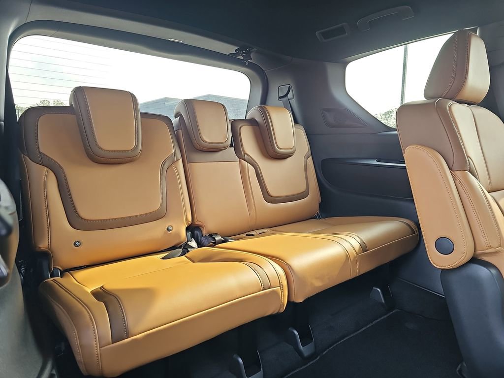 New 2026 Nissan Armada SL w/ Captain's Chari Seat Package RWD image 15