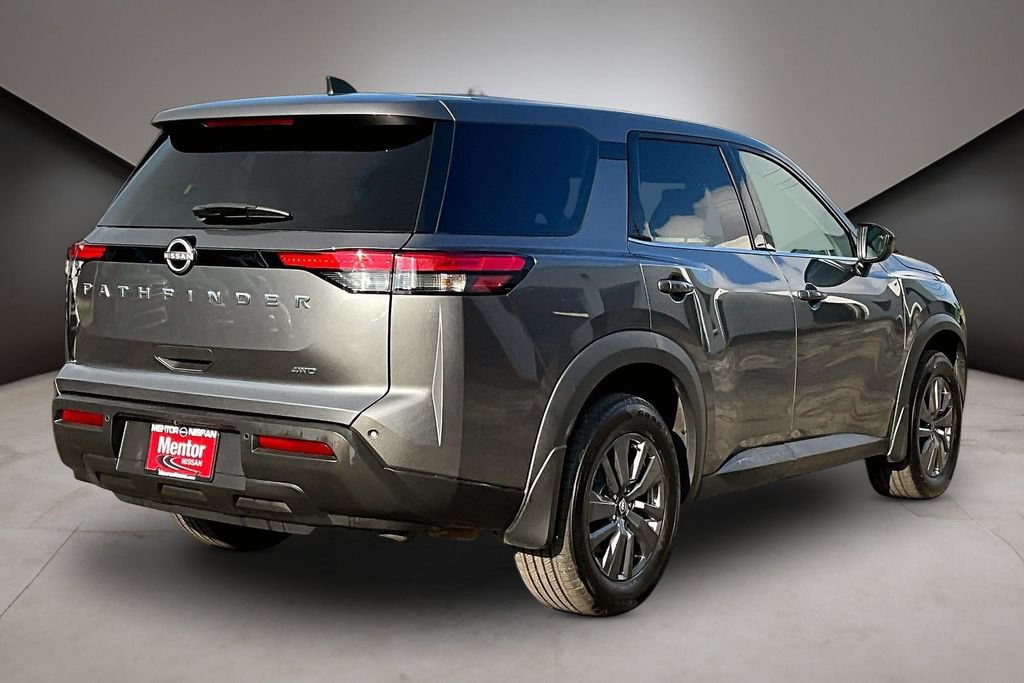 Certified 2024 Nissan Pathfinder S AWD/4WD image 6