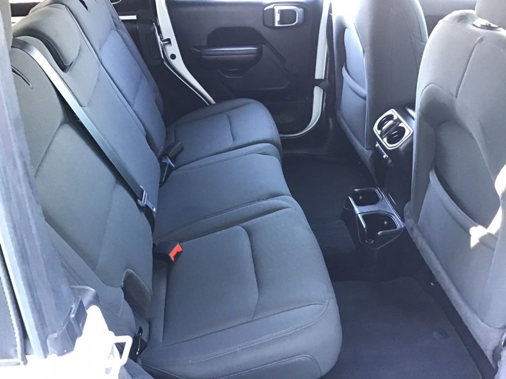 Used 2021 Jeep Wrangler Unlimited Sport image 14