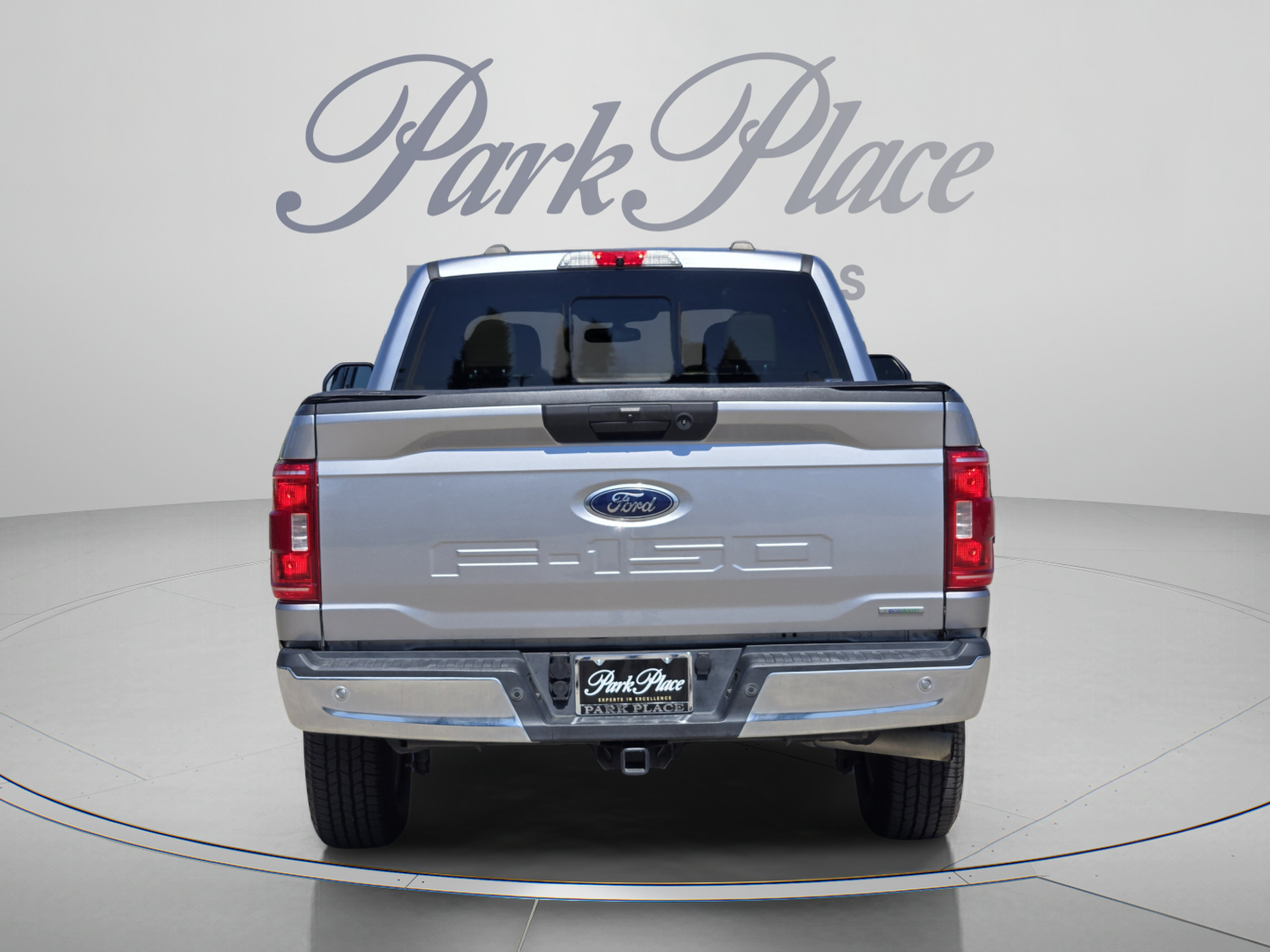 Used 2022 Ford F150 XLT w/ Equipment Group 301A Mid AWD/4WD image 3