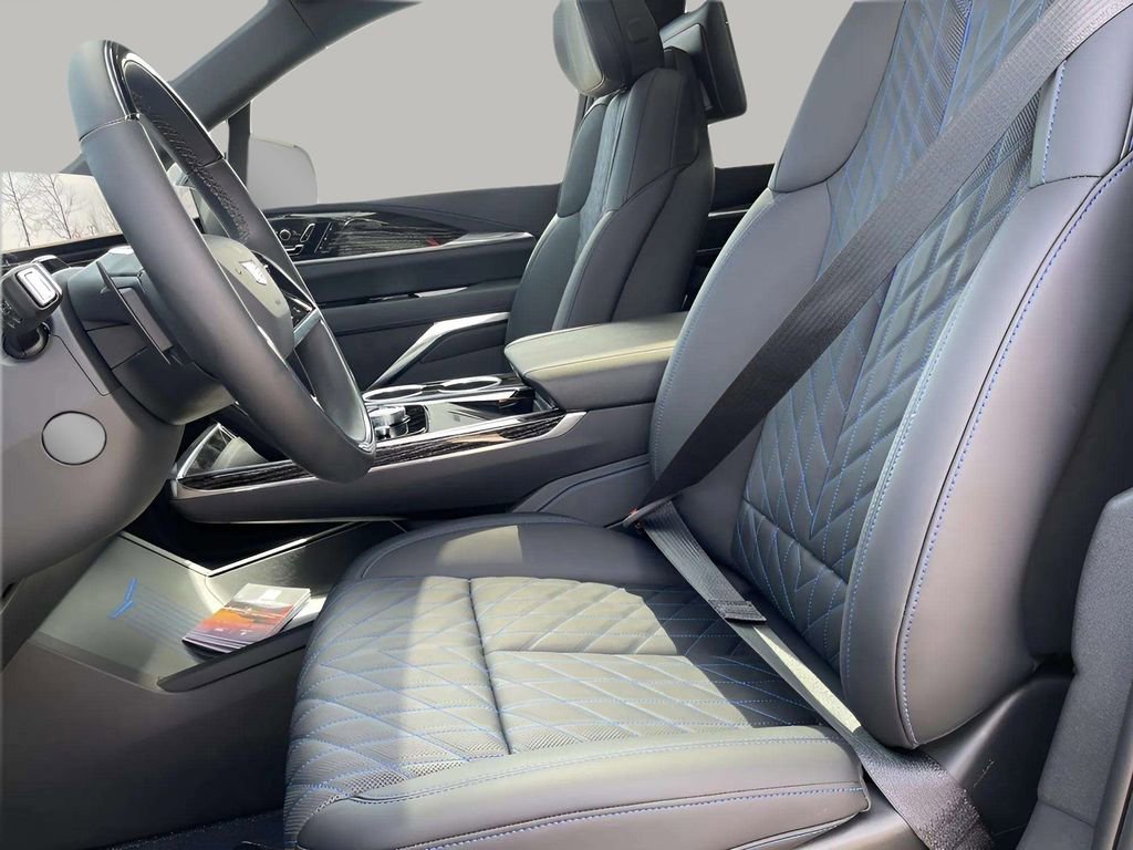 New 2025 Cadillac Escalade IQ Luxury 1 image 12