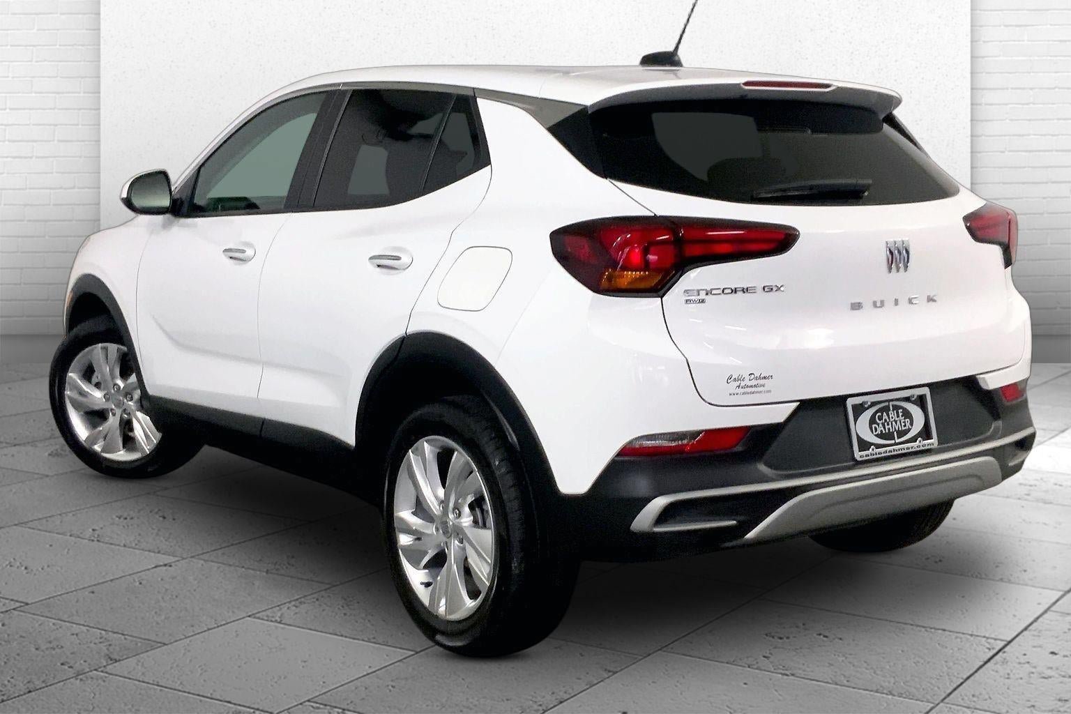 Used 2025 Buick Encore GX Preferred AWD/4WD image 13