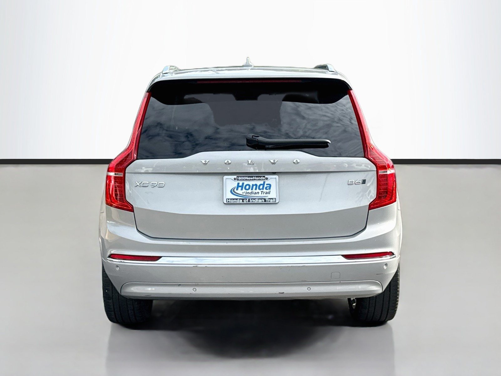 Used 2023 Volvo XC90 B6 Plus AWD/4WD image 6