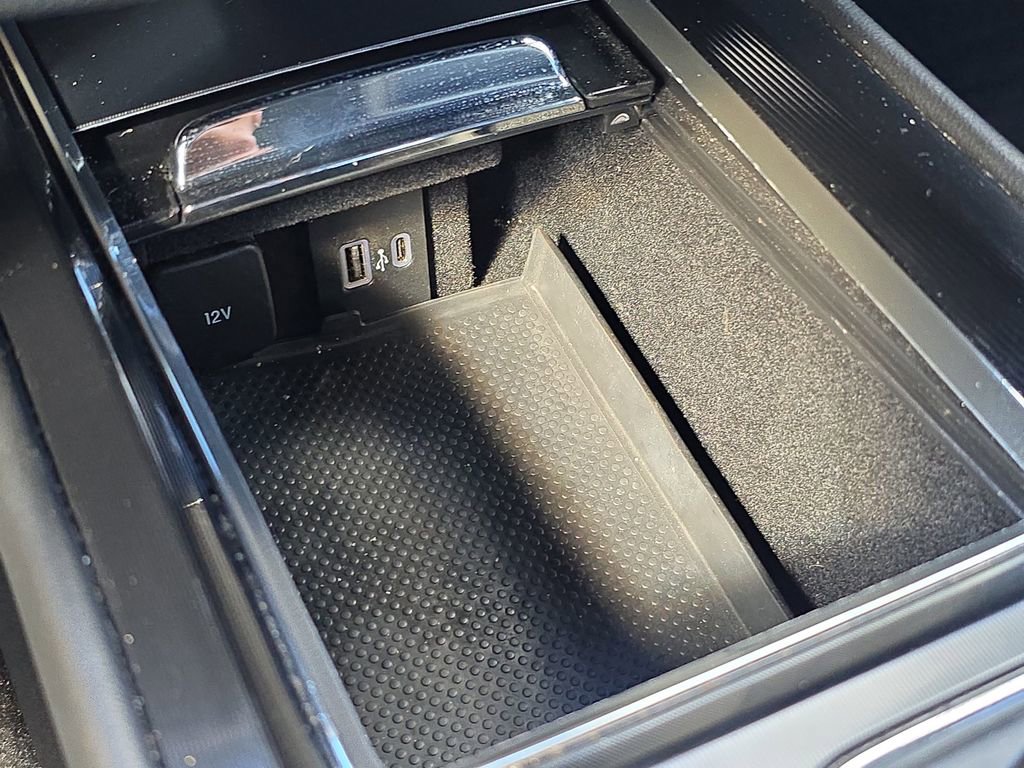 Used 2022 Lincoln Corsair FWD image 27