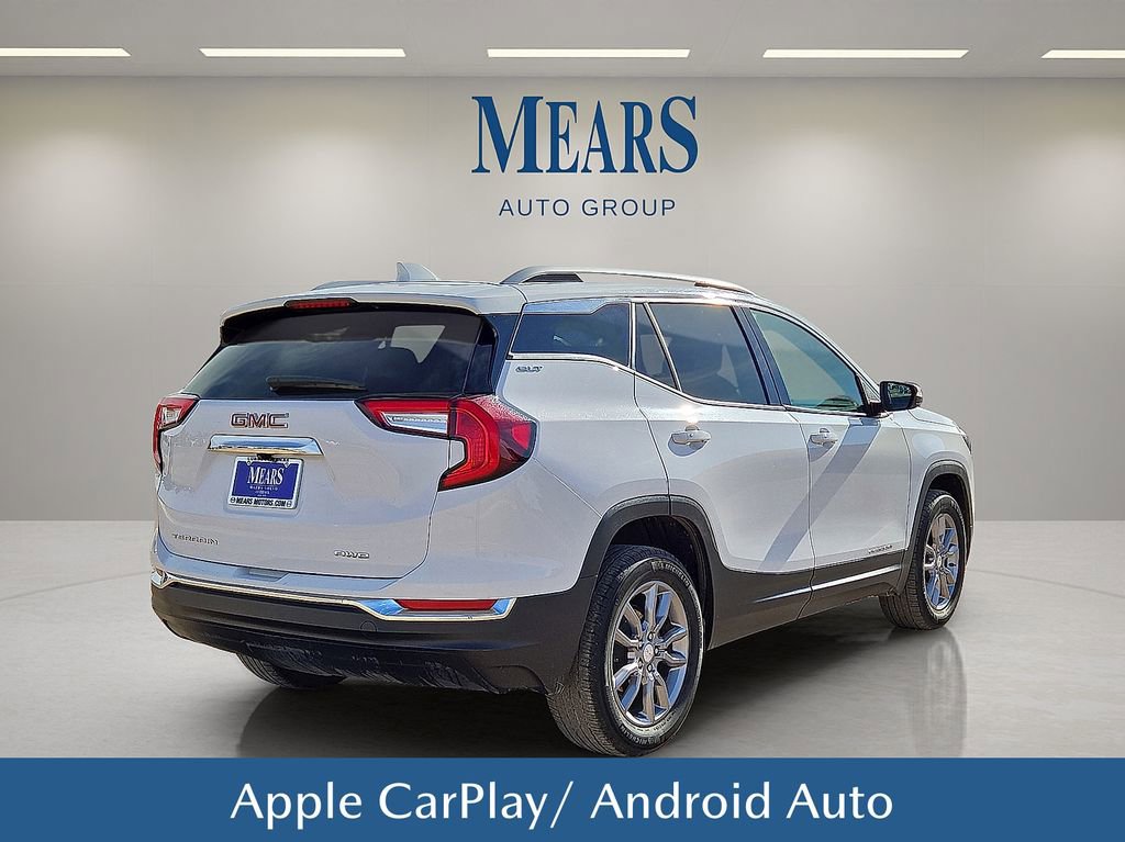 Used 2024 GMC Terrain SLT image 6