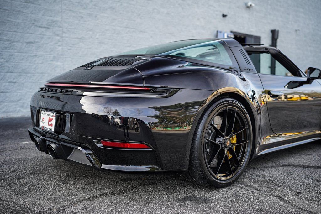 Used 2026 Porsche 911 Targa 4 GTS w/ Premium Package image 16