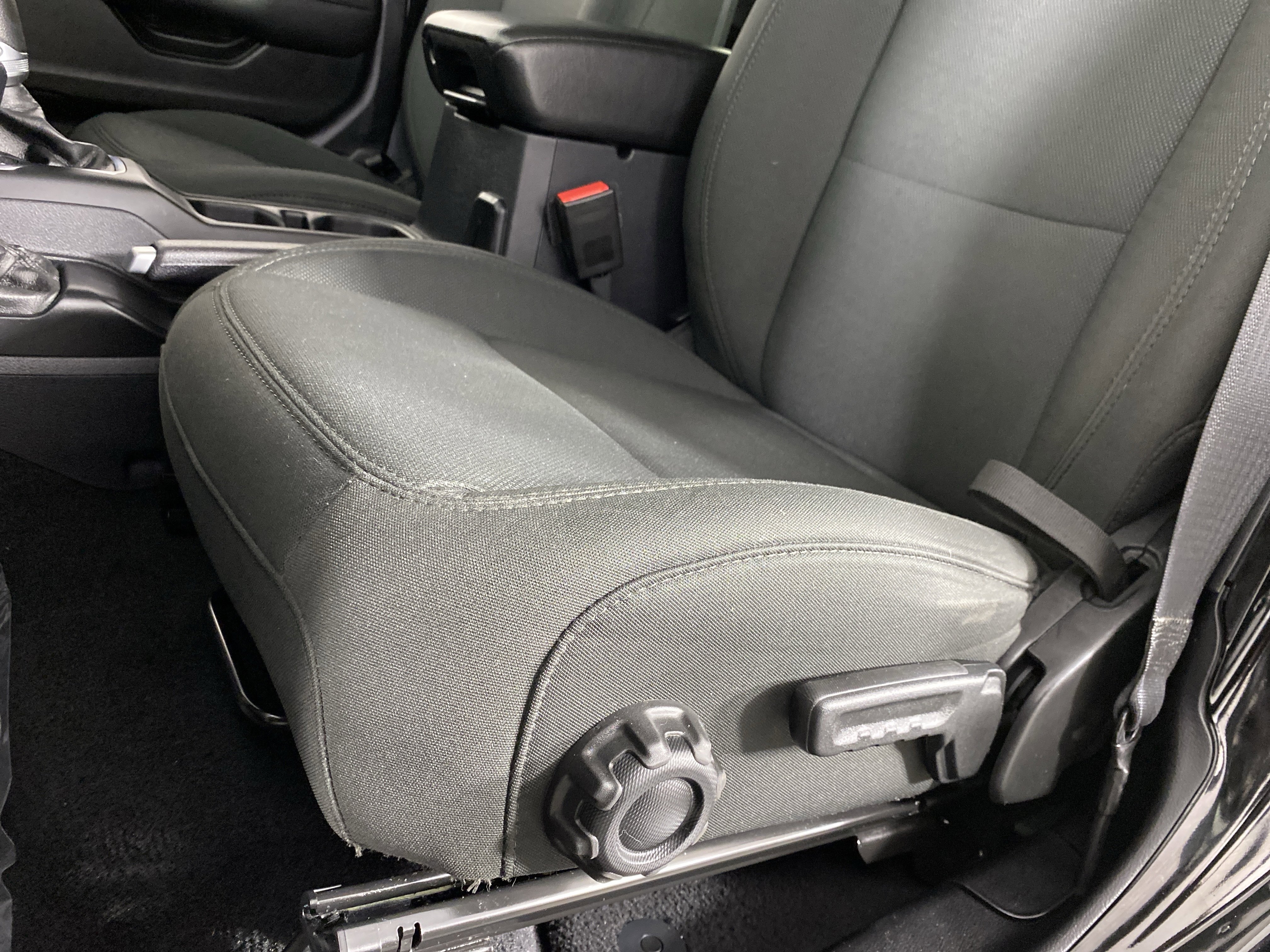 Used 2021 Jeep Wrangler Unlimited Sport AWD/4WD image 17