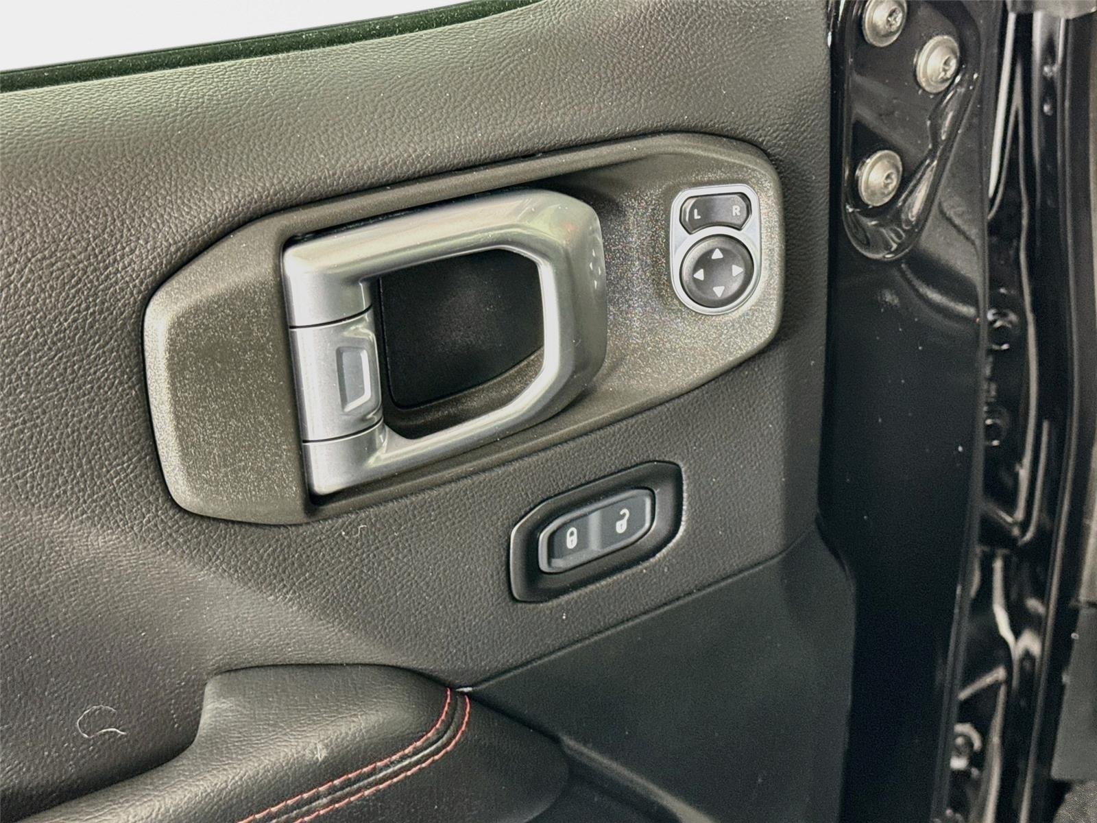 Used 2020 Jeep Wrangler Unlimited Rubicon AWD/4WD image 19