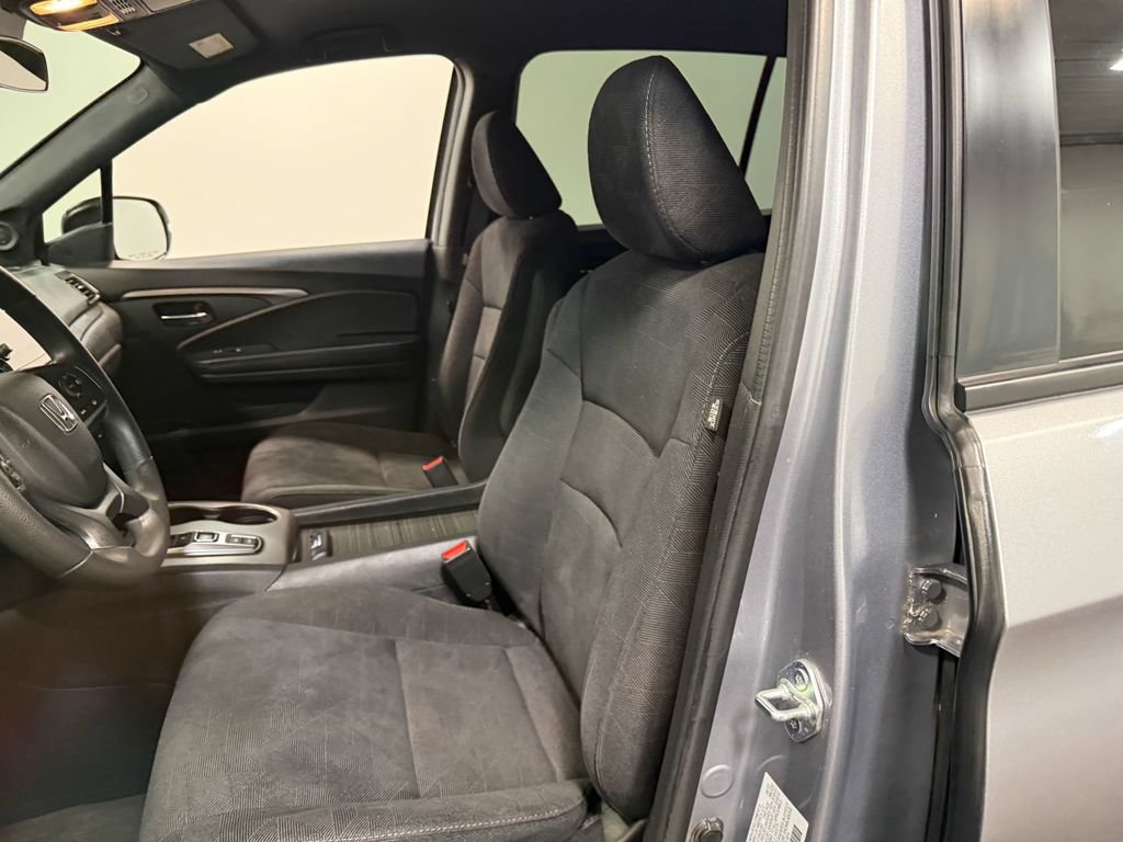 Used 2022 Honda Pilot Sport image 59