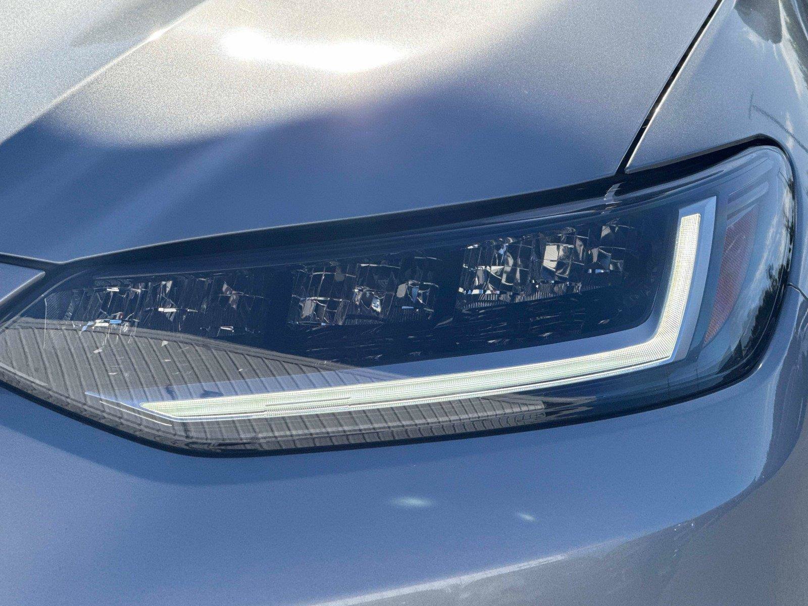 Certified 2027 Honda HR-V LX image 10