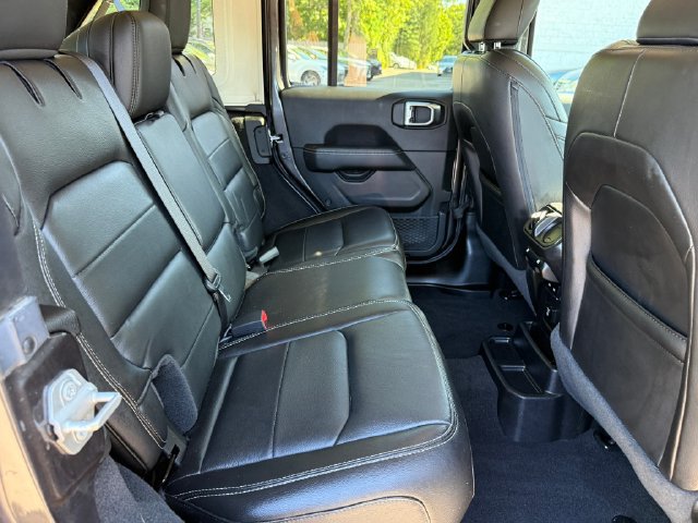 Used 2021 Jeep Wrangler Unlimited Sahara AWD/4WD image 30