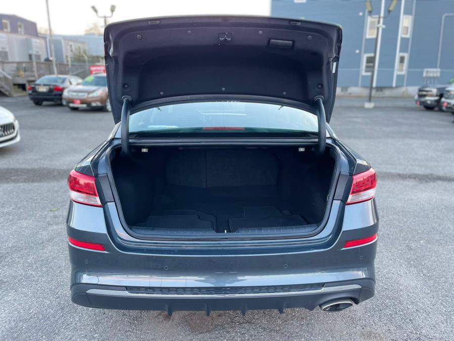 Used 2020 Kia Optima LX FWD image 9