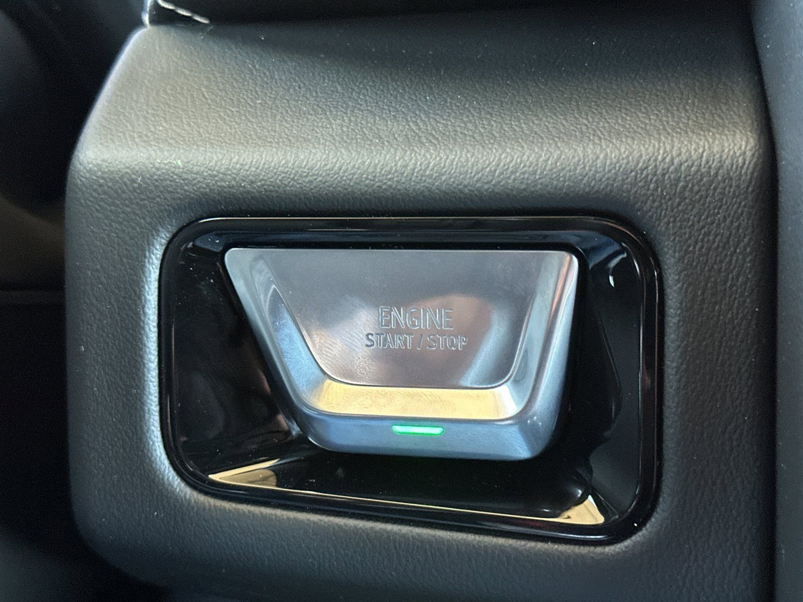 New 2026 GMC Yukon XL Elevation RWD image 24