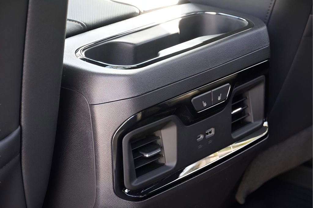 New 2026 GMC Sierra 1500 AT4 w/ AT4 Premium Package image 30