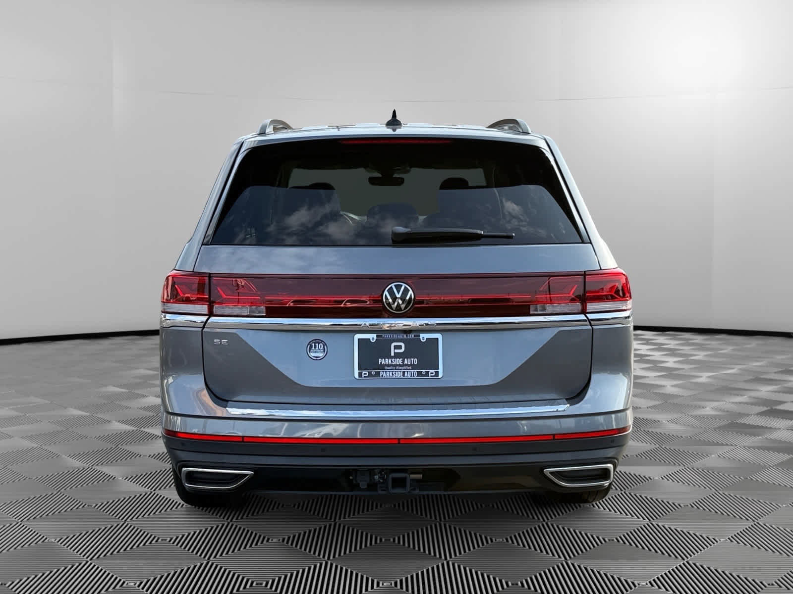 Used 2024 Volkswagen Atlas SE image 4