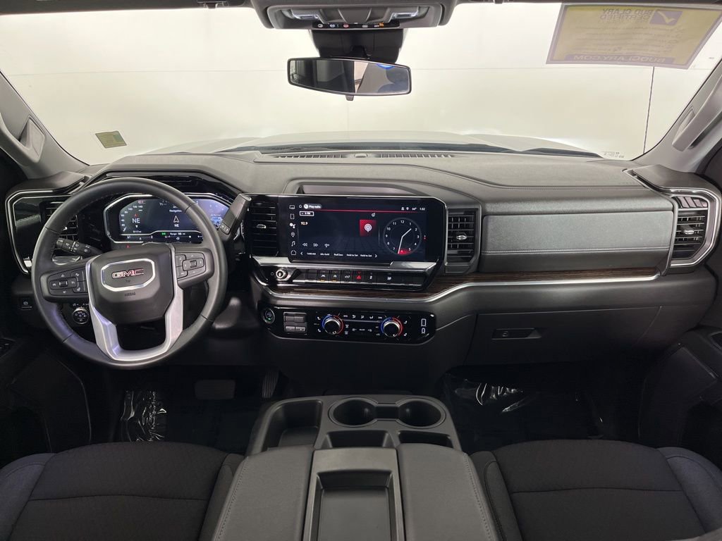 Used 2024 GMC Sierra 1500 Elevation image 18