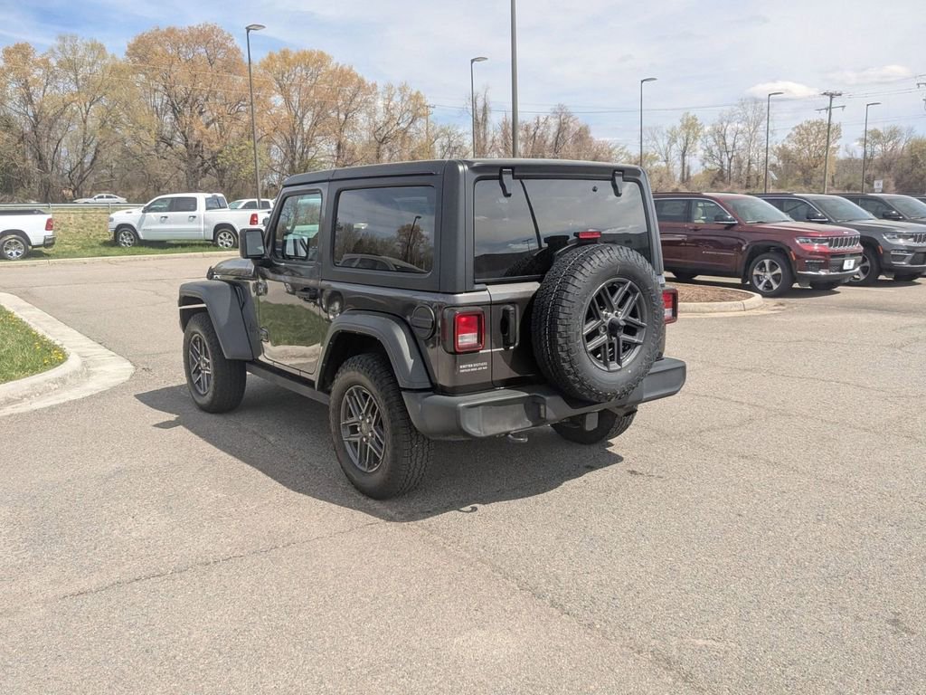 Used 2024 Jeep Wrangler Sport AWD/4WD image 3