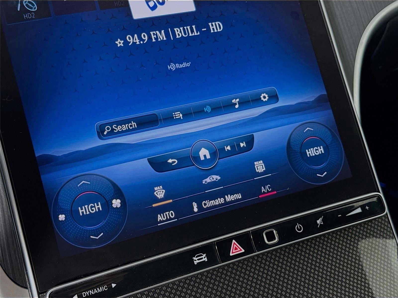 Used 2022 Mercedes-Benz C 300 Sedan image 26