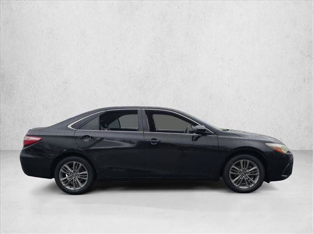Certified 2017 Toyota Camry SE FWD image 4