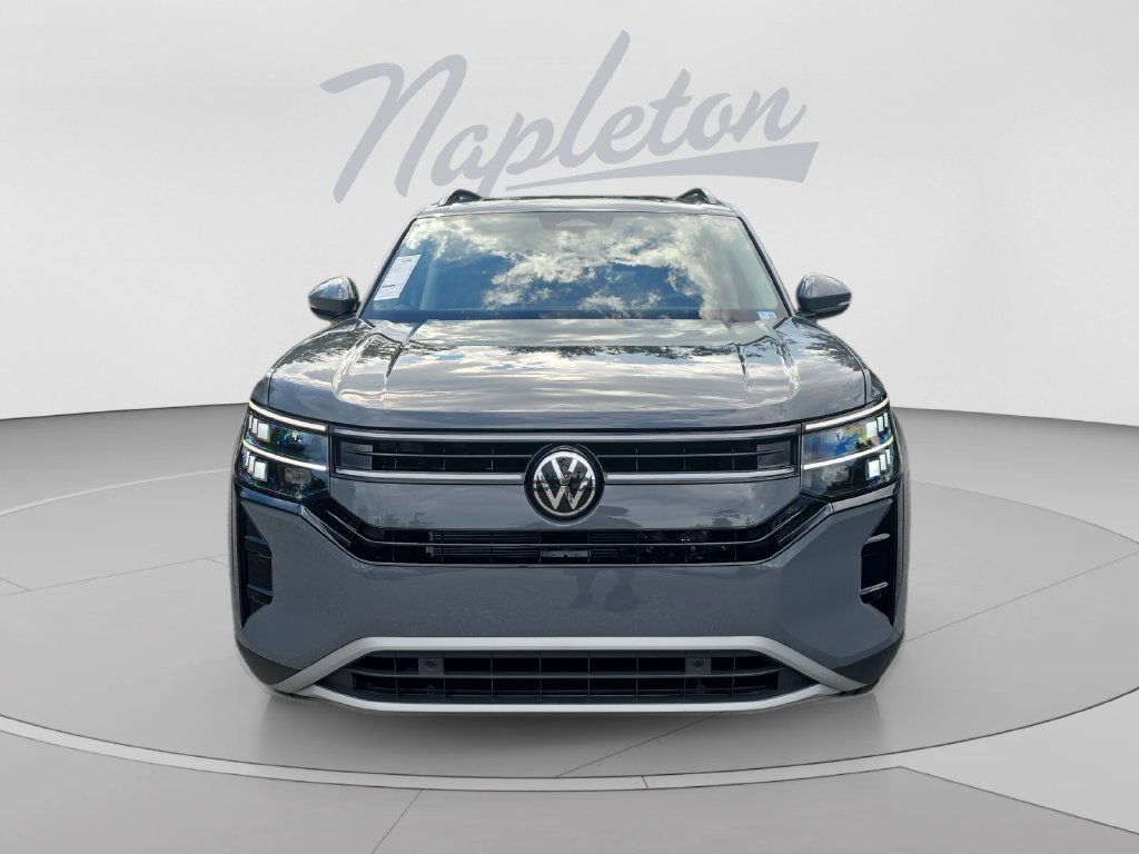 New 2027 Volkswagen Atlas SE FWD image 8