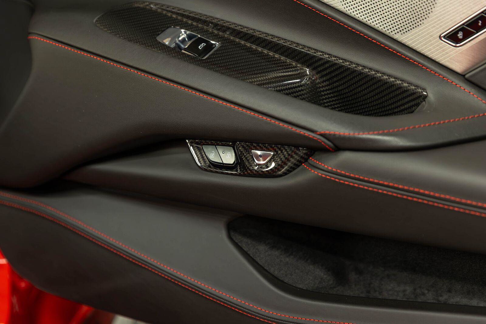 Used 2024 Chevrolet Corvette E-Ray AWD/4WD image 91