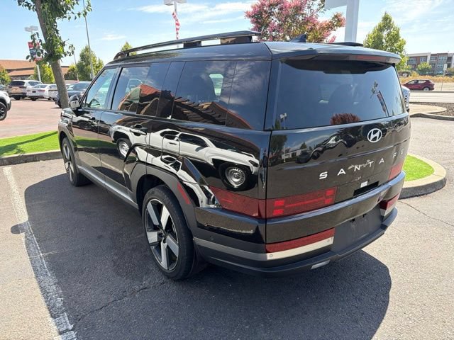 Used 2025 Hyundai Santa Fe Limited AWD/4WD image 16