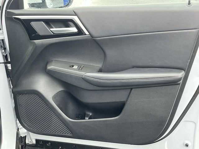 Used 2024 Mitsubishi Outlander Ralliart AWD/4WD image 22