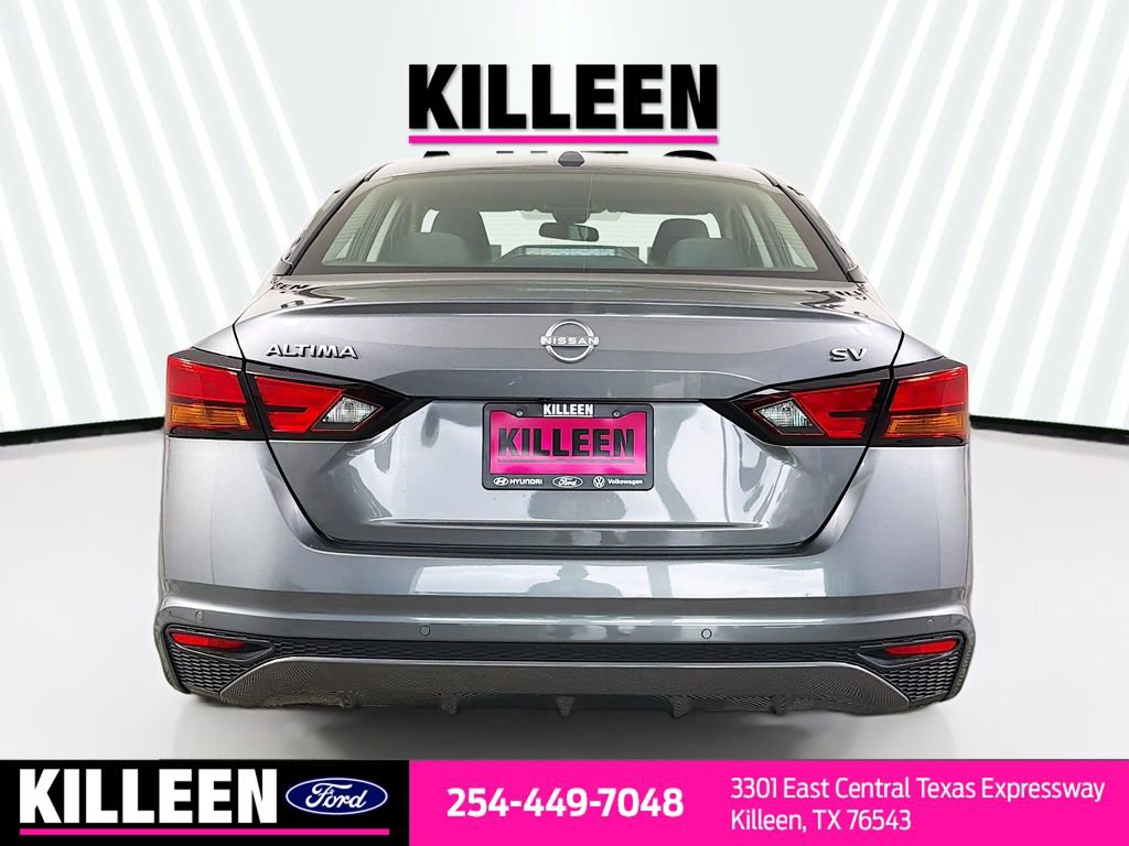 Used 2024 Nissan Altima 2.5 SV image 7