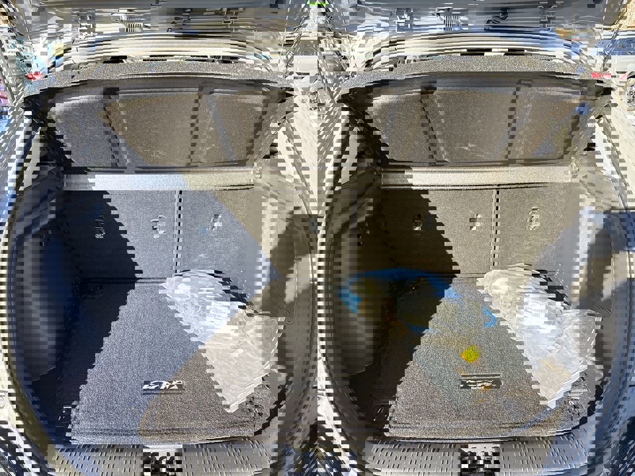 Certified 2023 Hyundai Kona Limited w/ Cargo Package image 24