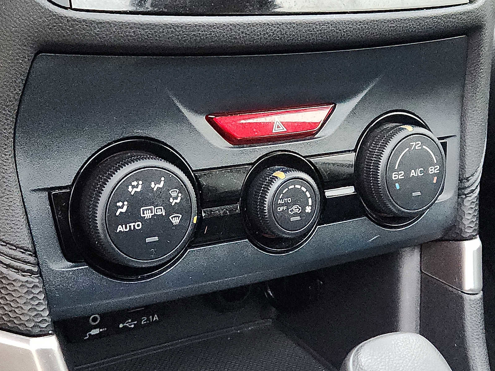 Used 2020 Subaru Forester Premium image 16