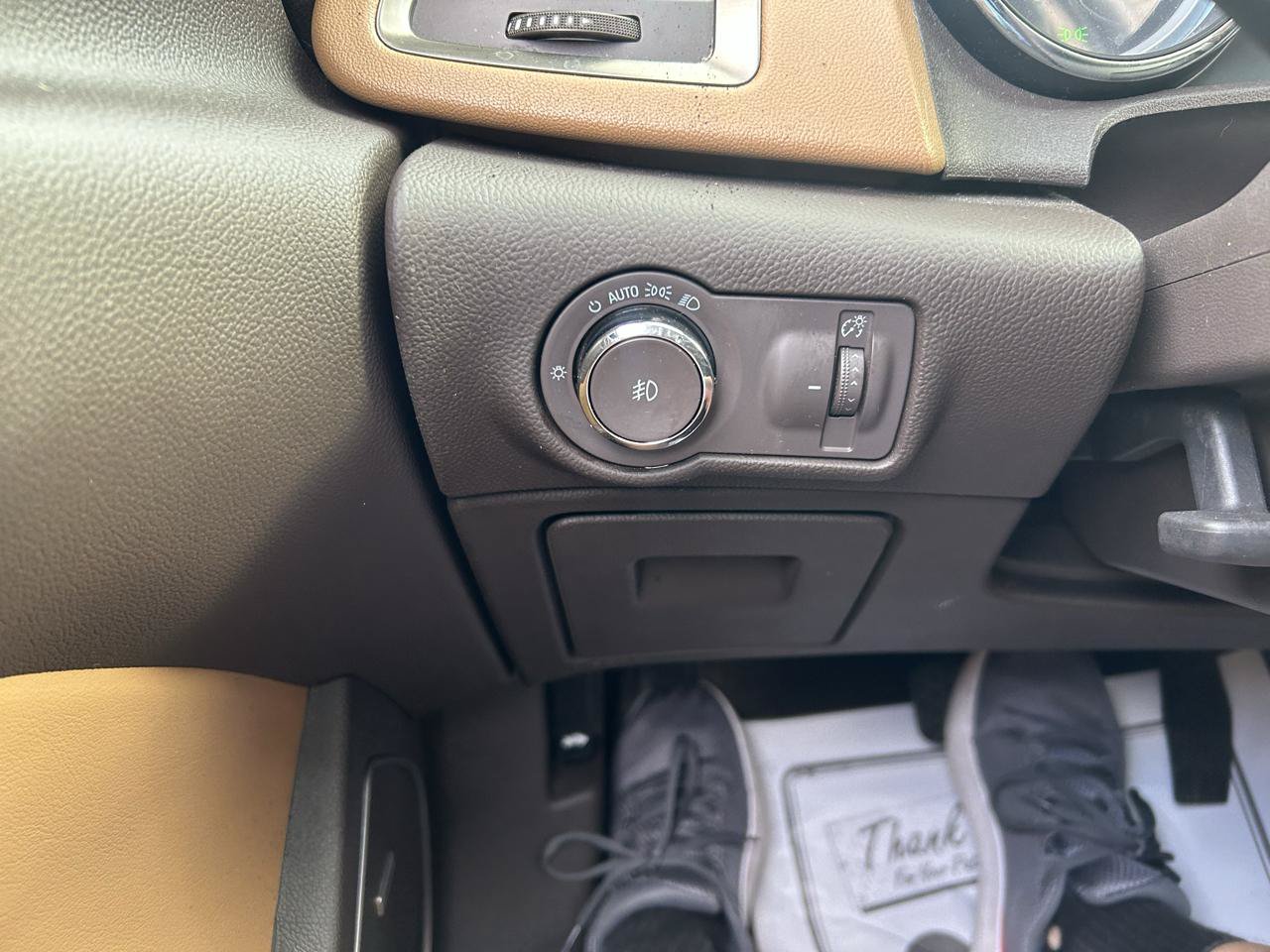 Used 2013 Buick Verano Leather FWD image 27