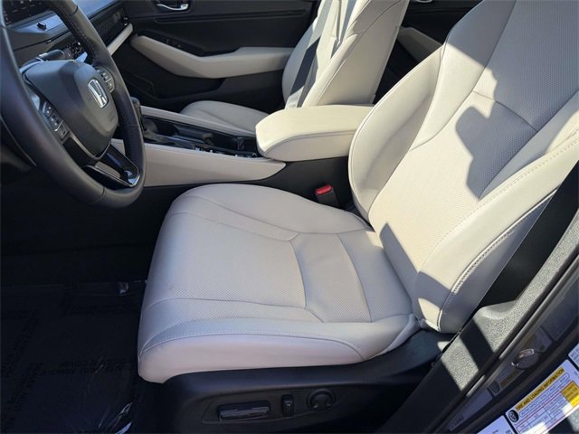 Used 2025 Honda Accord EX-L image 12